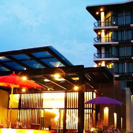 The Sez Hotel Bangsaen Esterno foto