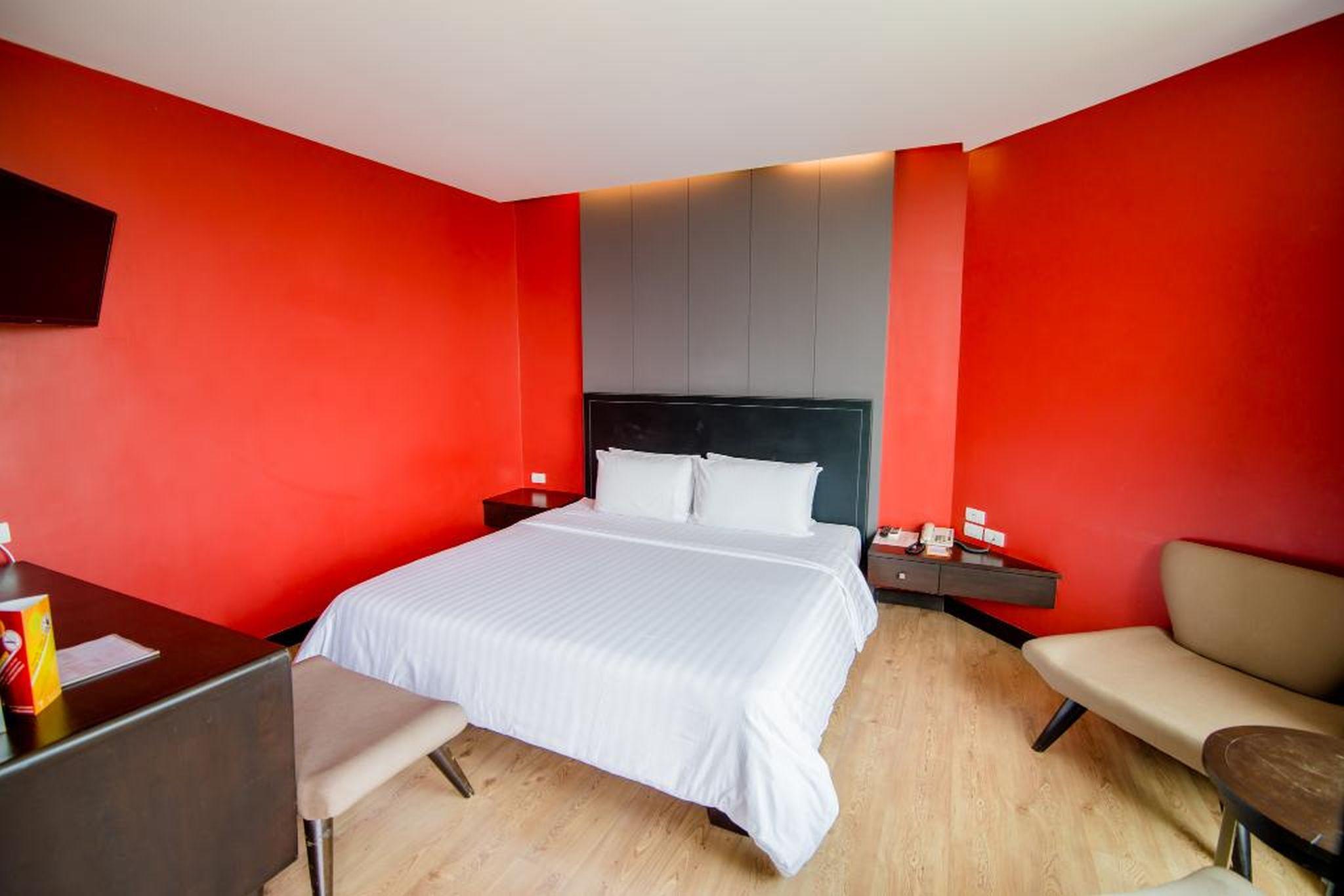 The Sez Hotel Bangsaen Esterno foto